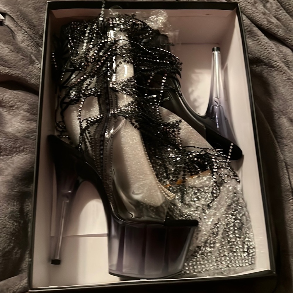 Pleasure Platform shoes